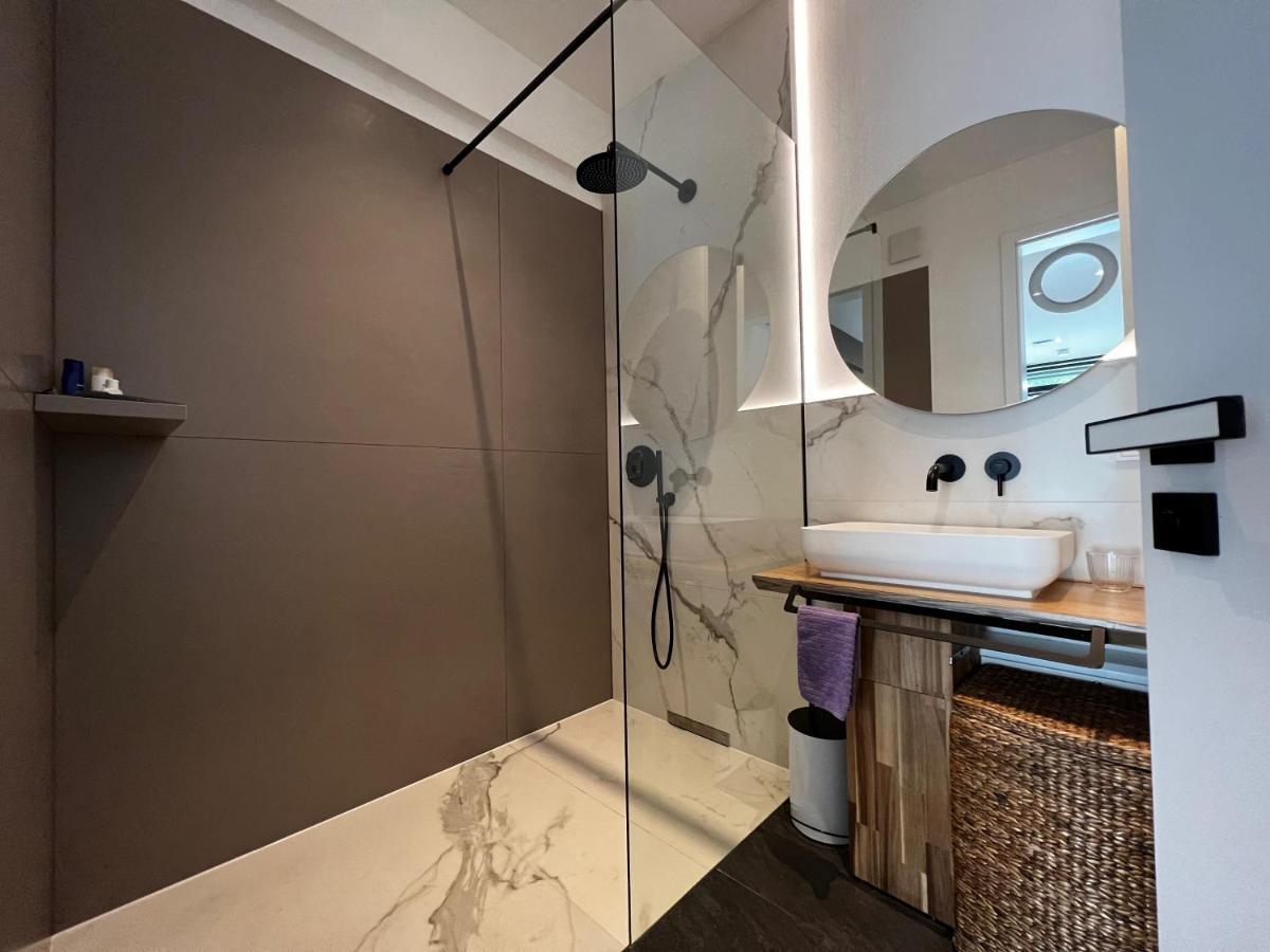 Neues Exclusives 2 Schlafzimmer Apartment Hambourg Extérieur photo